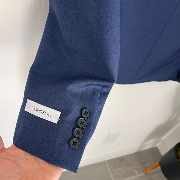 CALVIN KLEIN Men’s Solid Blue 100% Wool Suit Jacket Sz 38S NWOT - Picture 10 of 10